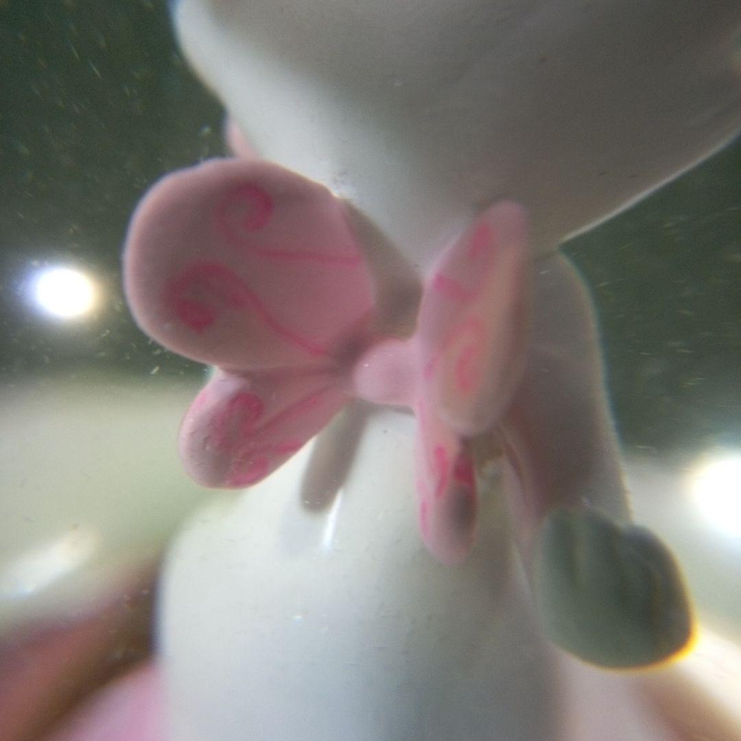 Hong Kong　DISNEYLAND　スノードーム　マリーちゃん？　レア希少