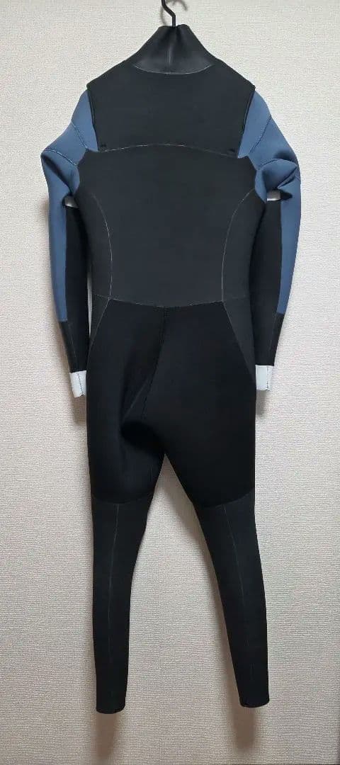 FELLOW CHEST ZIP セミドライ　Lサイズ 5x3mm