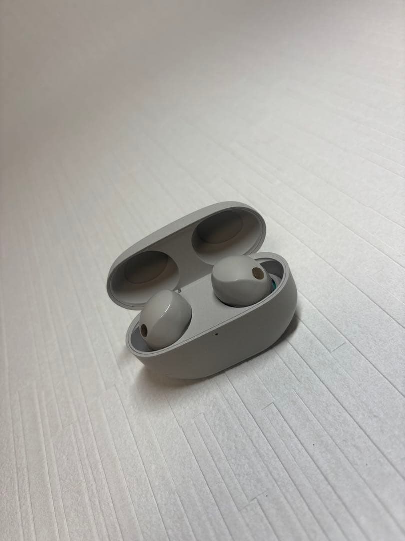 中古美品⭐︎SONY ワイヤレスイヤホン プラチナシルバー⭐︎