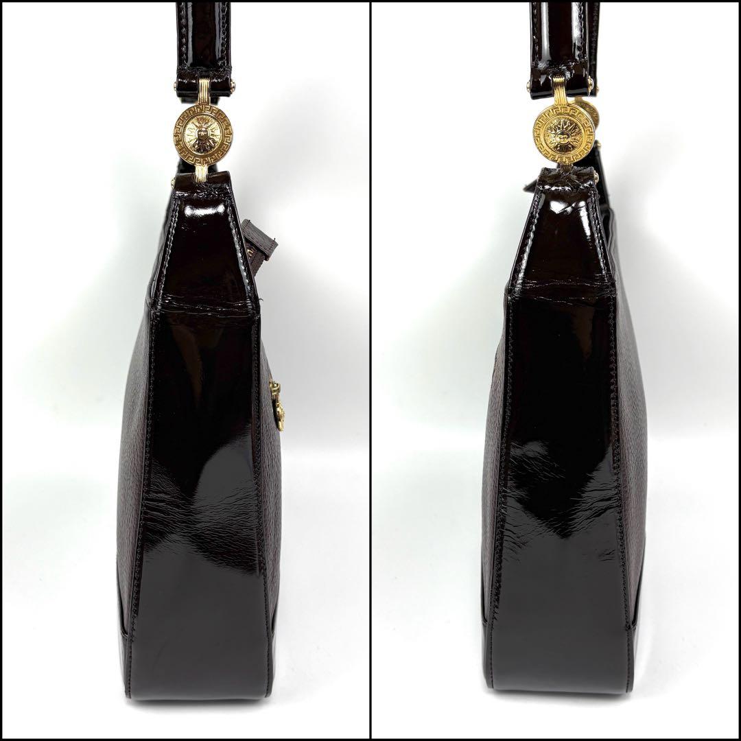 ジャンニヴェルサーチ　ワンショルダーバッグ　ハンドバッグ　メデューサ　レザー