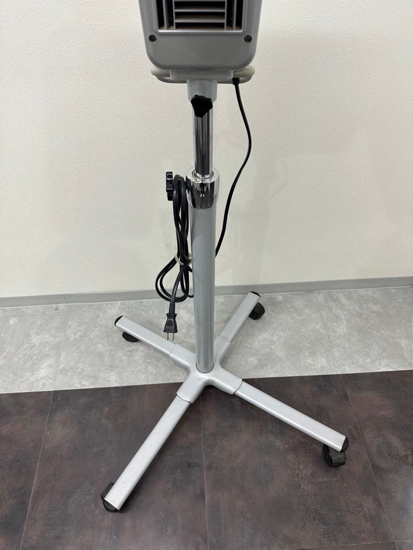 美容室　オオヒロ加温機ブーメラン