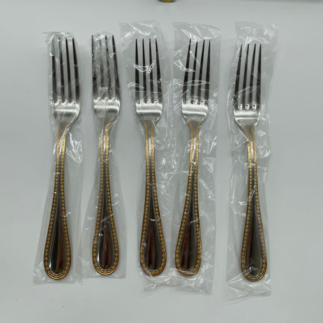 ノリタケNORITAKEカトラリーセット スプーン＆フォーク ゴールドライン入り