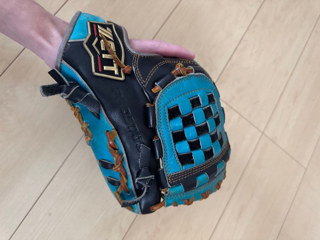 ZETT PROSTATUS 軟式オーダーグローブ