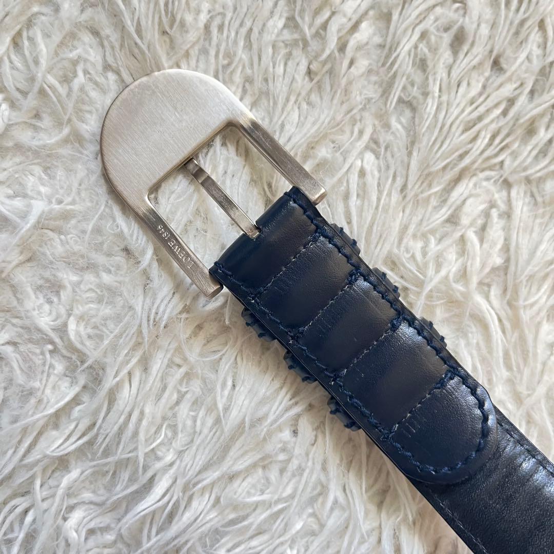 美品　ロエベ　LOEWE アナグラム　シルバー×ネイビーレザーベルト　3穴