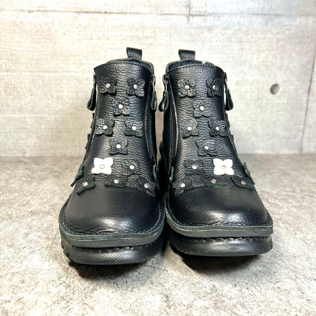 新品【JSハートレーベル 】レザーショートブーツ/花/ジップ/厚底/コンフォート