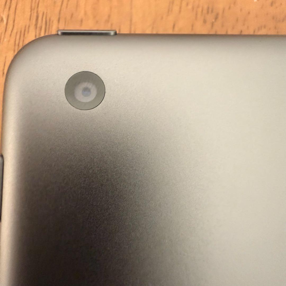 ● 美品 iPad 第9世代 64GB MK2K3J/A バッテリー100％
