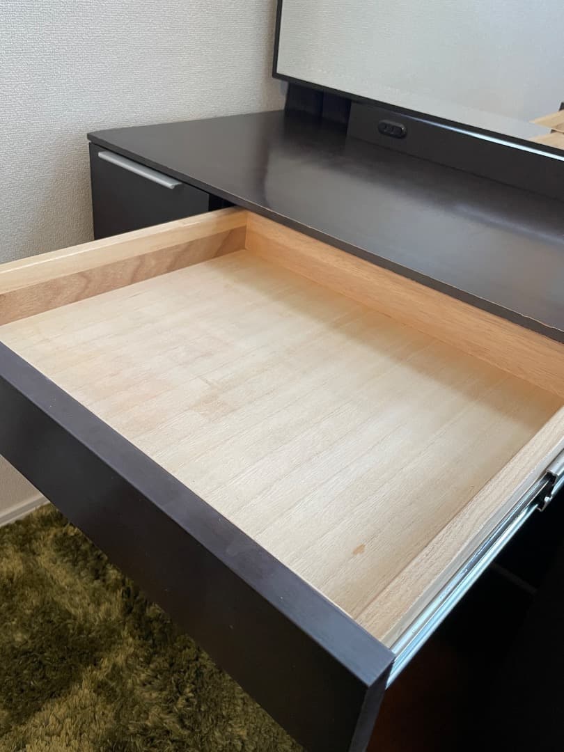 ドレッサー　ワイドミラー、大容量収納