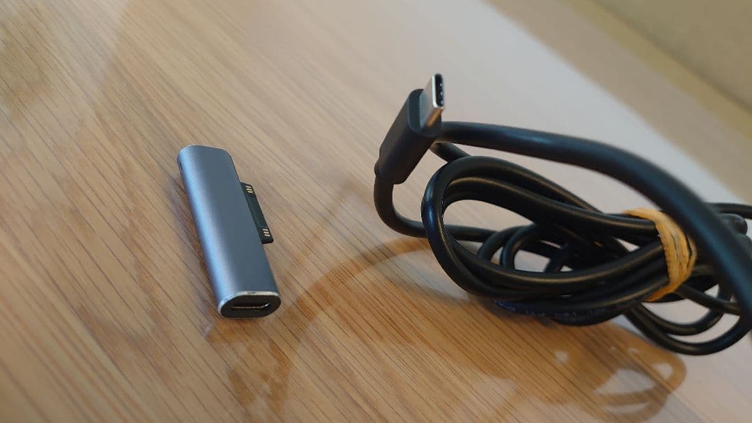 ☘️　Surface サーフェス 充電器 電源アダプター
