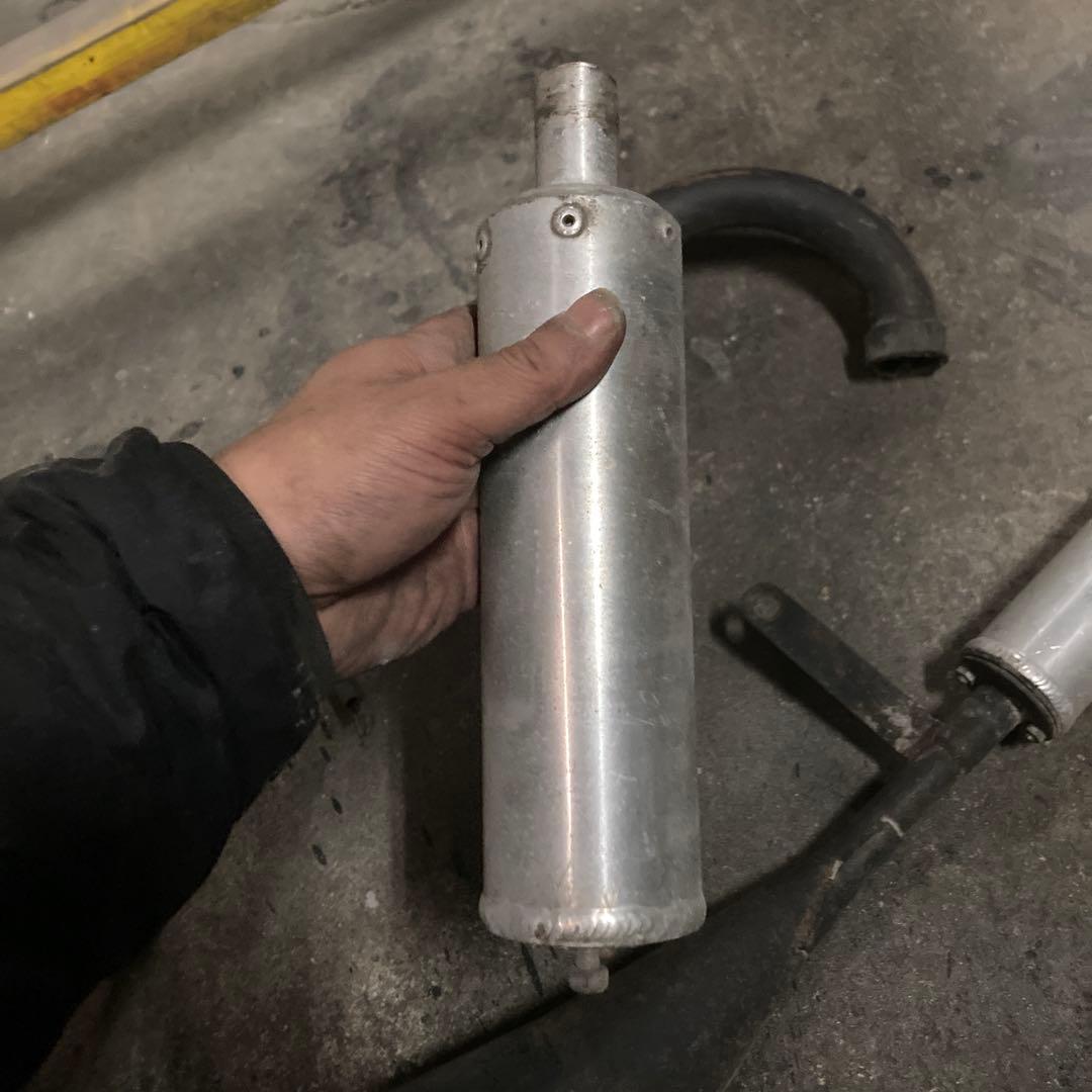 KHSS400マフラー　3本チャンバー　コメントうる覚え　ルーニー？