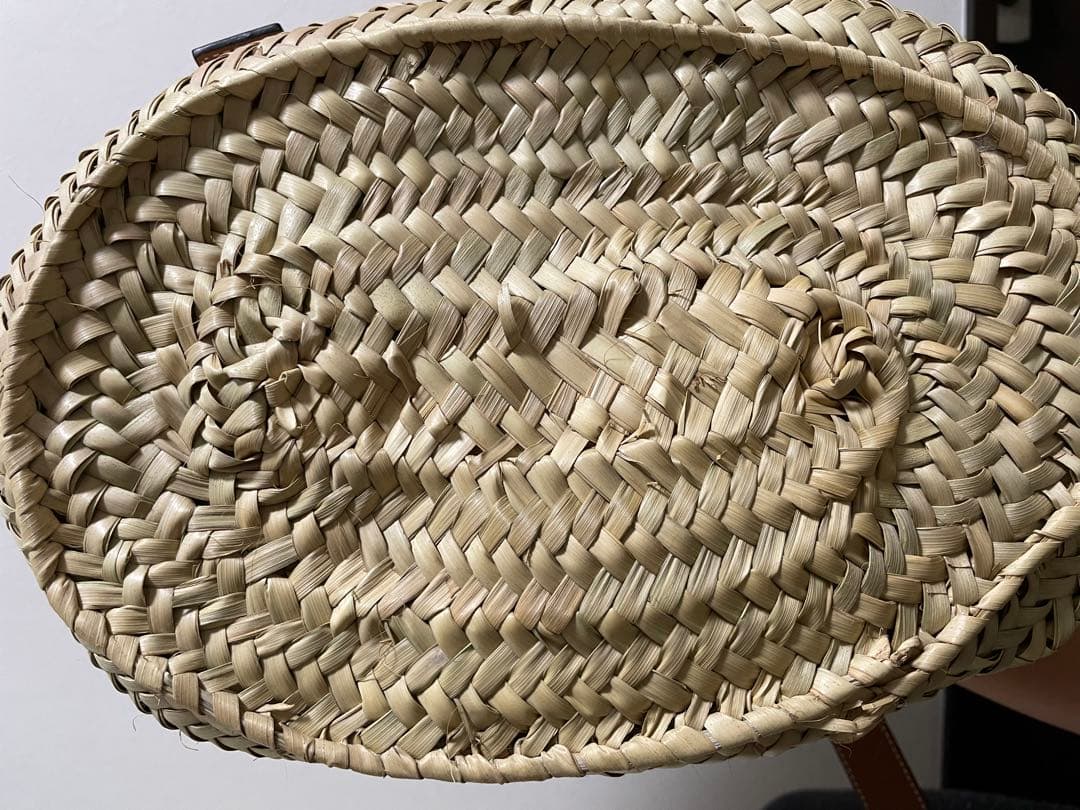 限定カラー　LOEWE ロエベ バスケットバッグ ミディアム かごバッグ　トート