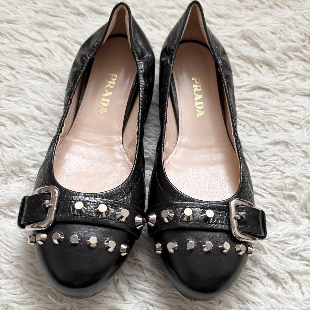 極美品 PRADA バレエ シューズ 黒 38 スタッズ ベルト フラット 靴
