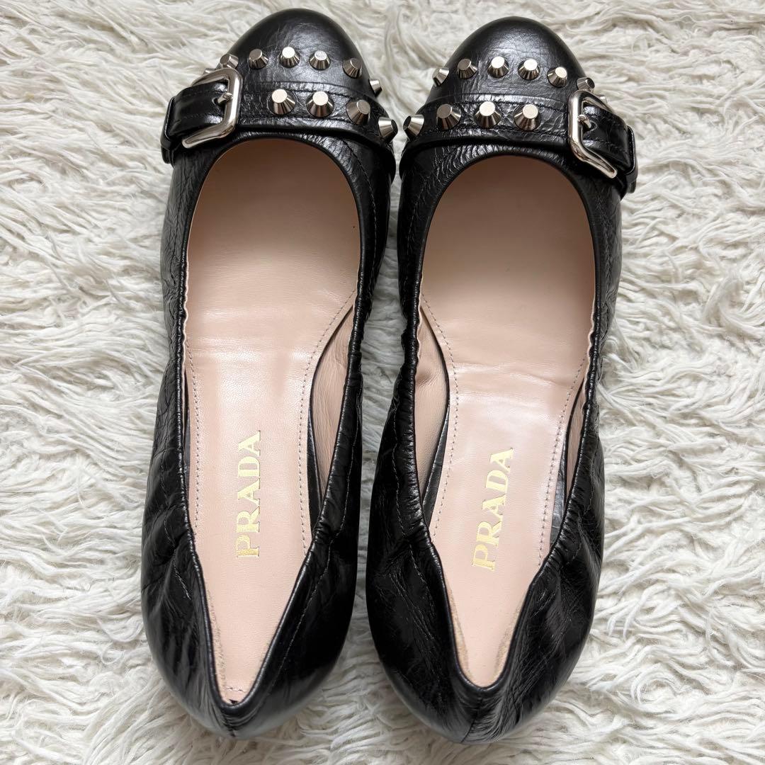 極美品 PRADA バレエ シューズ 黒 38 スタッズ ベルト フラット 靴