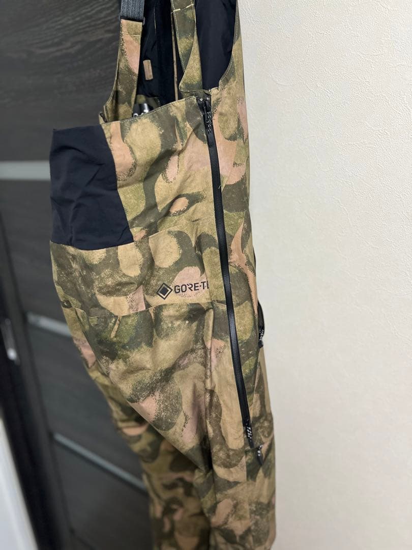 バートン　ak キミー　ビブパンツ　サイズS