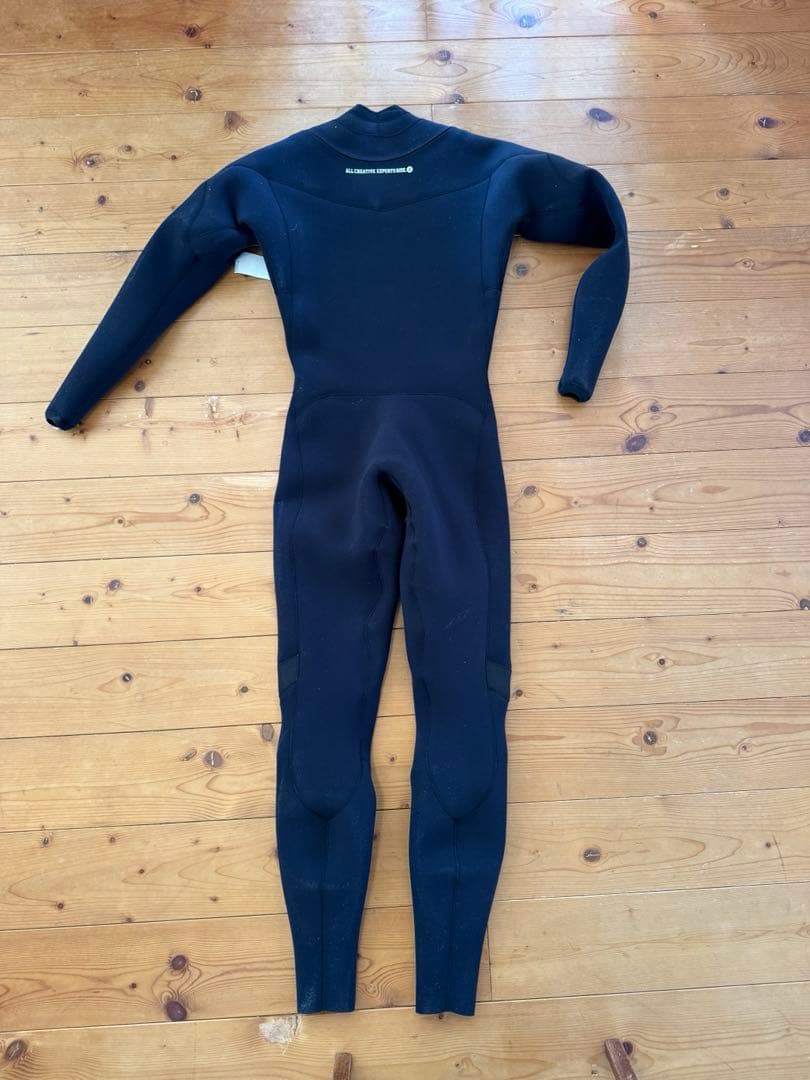 ACER ウェットスーツ　３ミリ　ジーフル　裏起毛