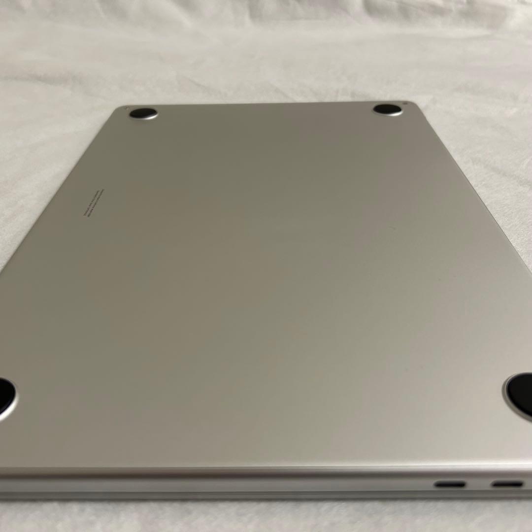 【箱・付属品有】MacBook Air M2モデル 13インチ シルバー