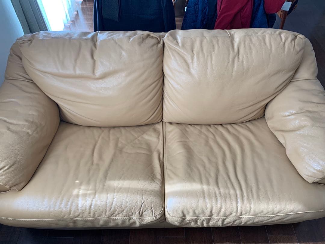 引き取り　ベージュ レザーソファ 3人掛け　フランスベッド