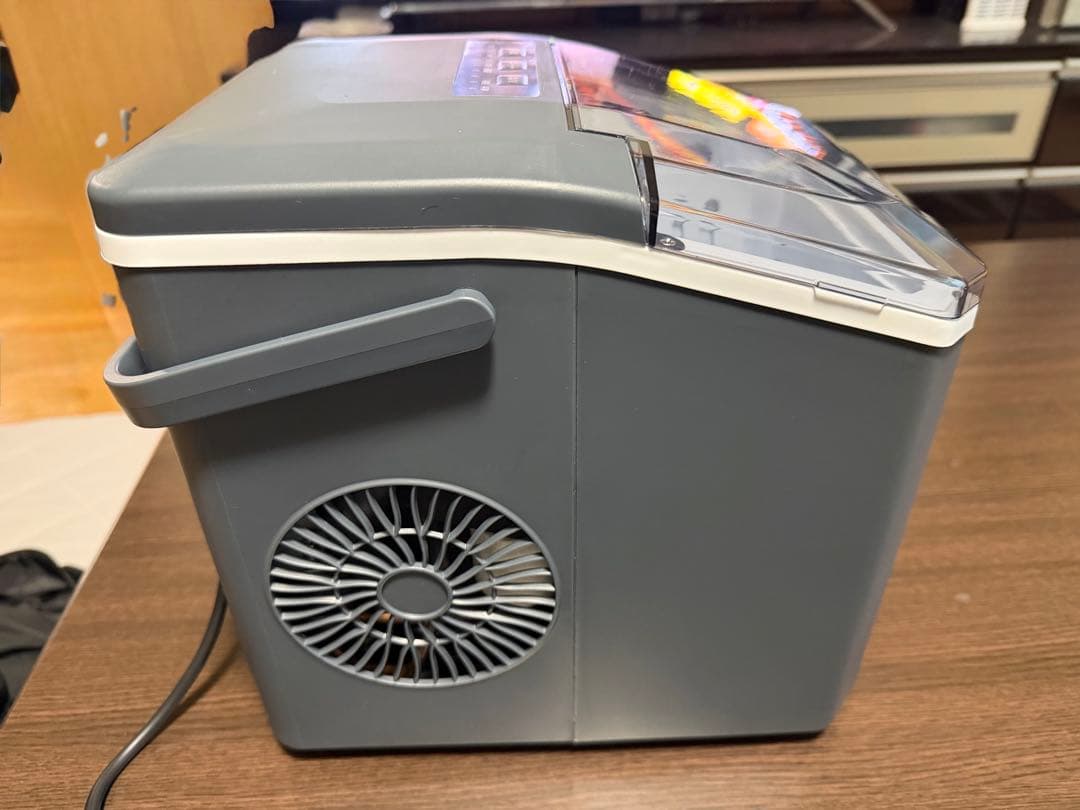 コンパクト製氷機 グレー 冷却ファン付き