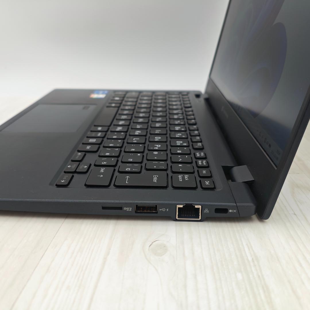 美品☆dynabook G83/KW 16/512GB 第12世代 2023年⑤