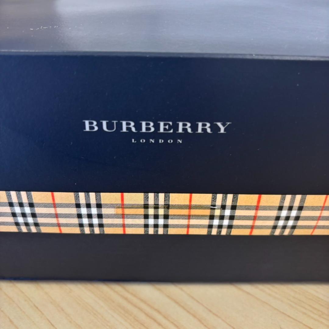 BurberryLondon 羽毛肌掛け布団 ダウンケット 寝具 インテリア