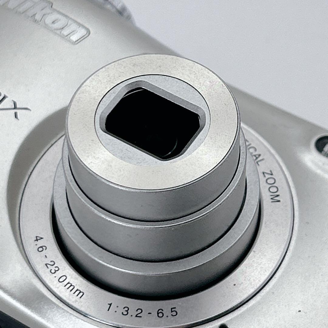 Nikon ニコン COOLPIX L32 シルバー コンパクトデジタルカメラ