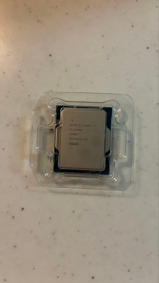 CPU i7 13700