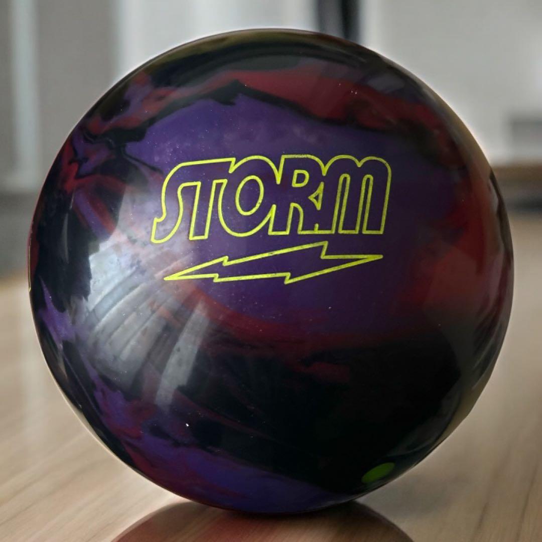 STORM IDENTITY B/C/P ボウリングボール