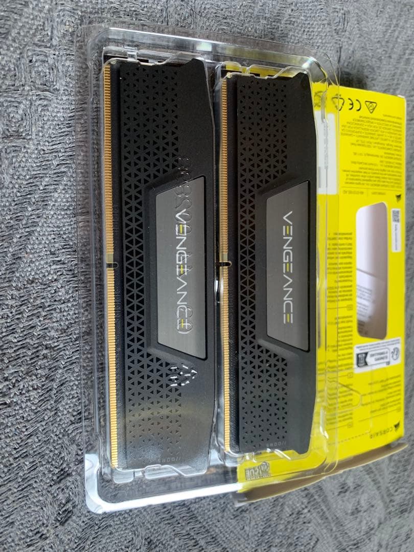 メモリー CORSAIR DDR5-6000MHz 32GB