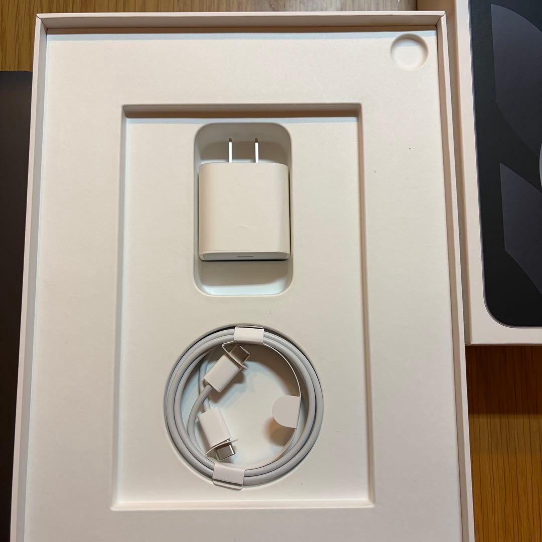 Apple iPad Air 第5世代 64GB スペースグレイ