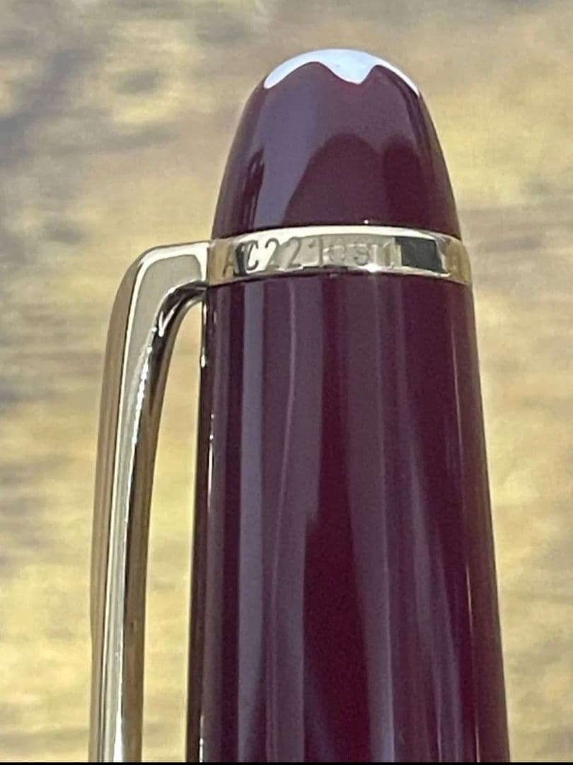 【美品・未使用に近い】モンブラン 144 ボルドー montblanc 万年筆