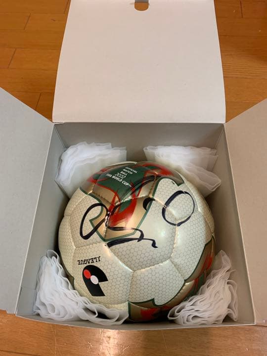 激レア‼️直筆サイン入り 公式試合球 松井大輔 当選品