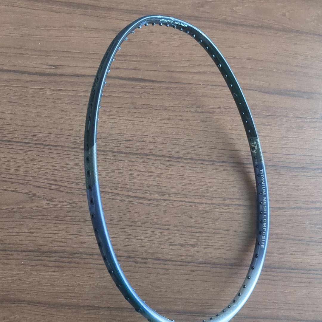 YONEX Ti6 バドミントンラケット