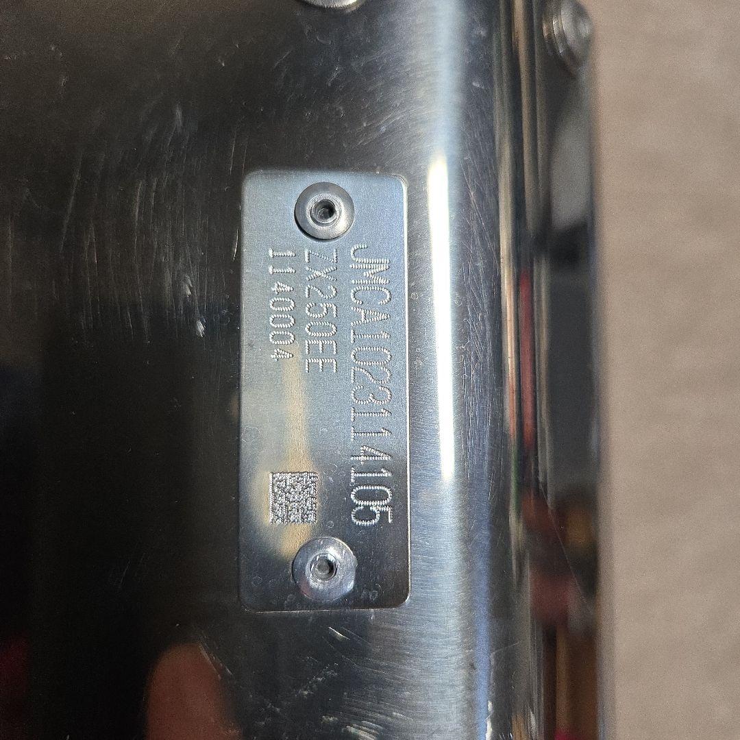 TRICK STAR イカズチマフラー　取り付けバンド付き