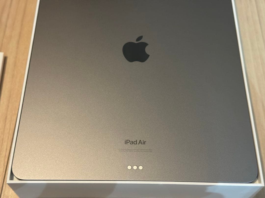 iPad Air 13インチ M2 128GB Wi-Fiモデル スペースグレイ