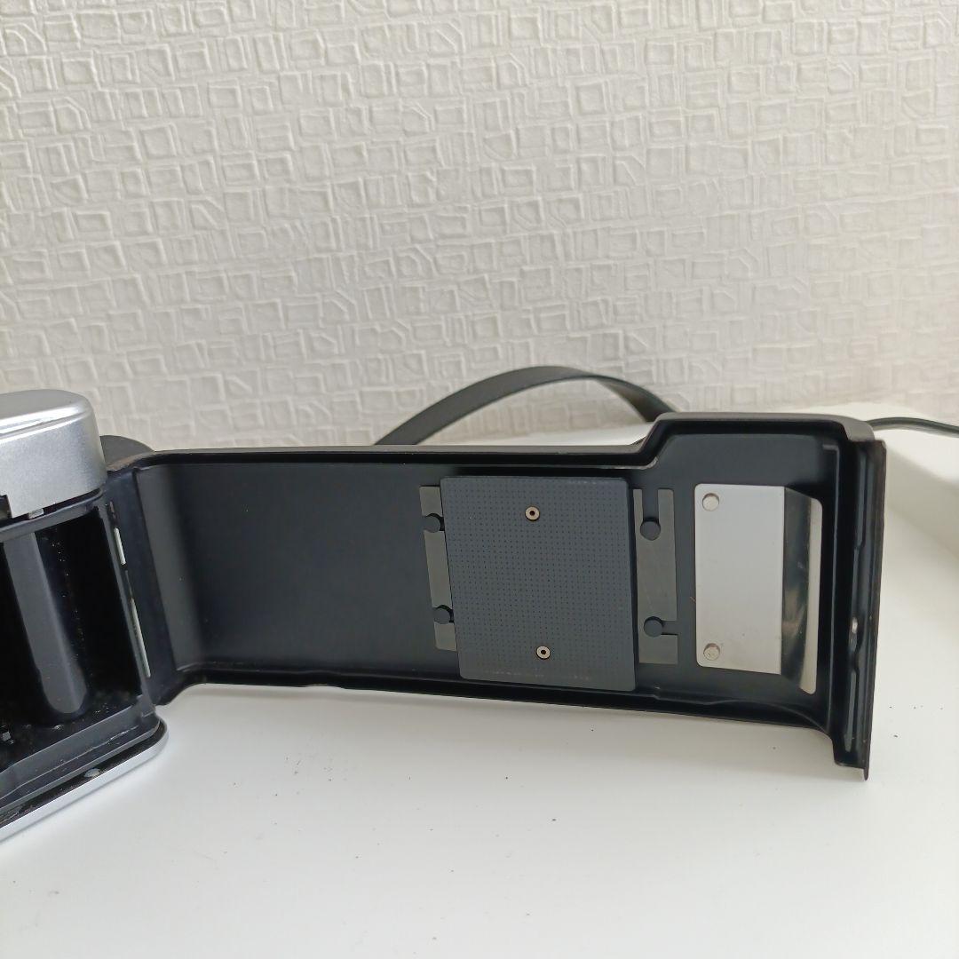 Olympus Pen F フィルムカメラ／ ケース付き