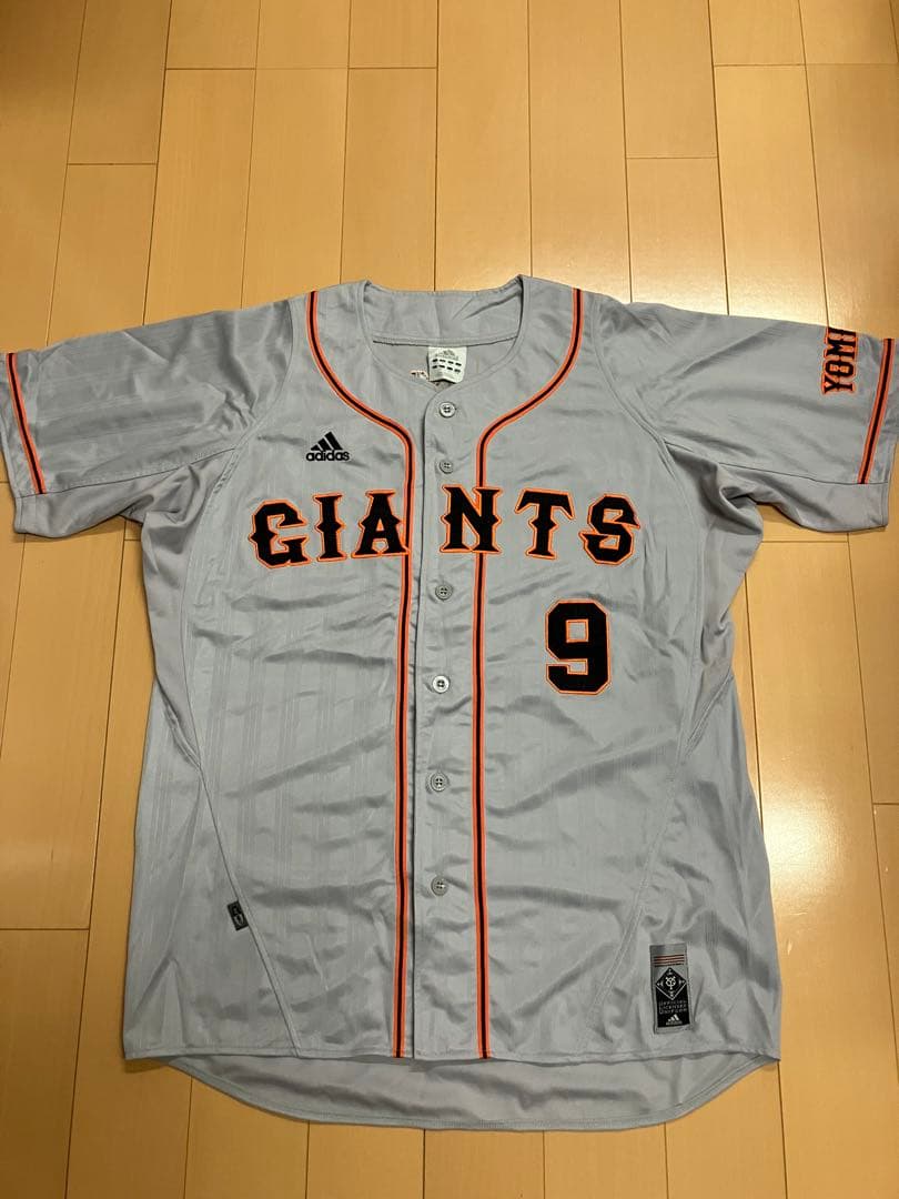 亀井善行　読売ジャイアンツ　読売巨人軍　ユニフォーム　亀井義行　グレー　当時　O