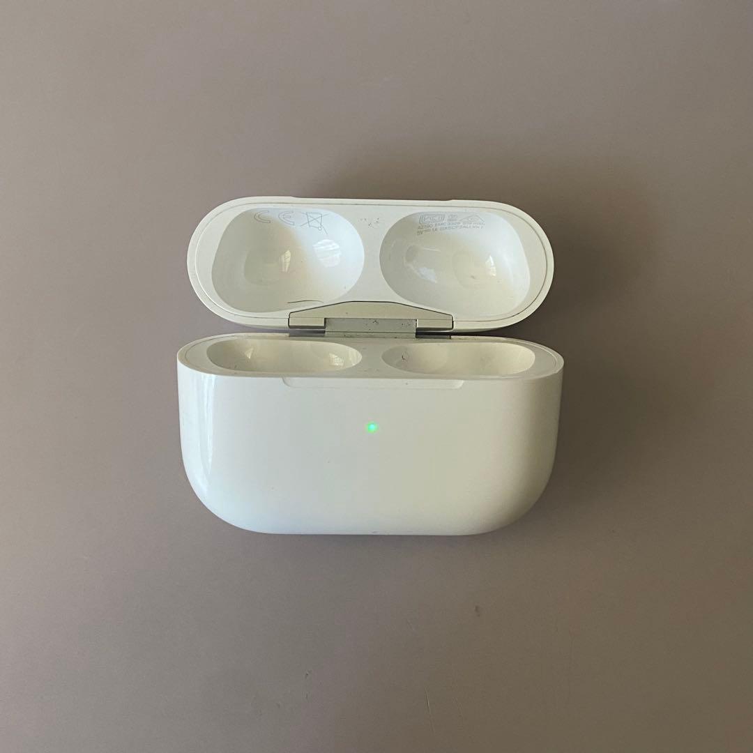 Air Pods Pro ケース、充電ケーブル、箱付き
