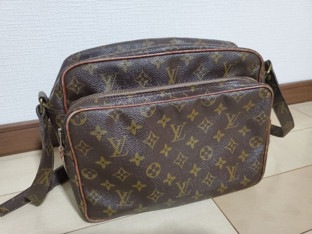 Louis Vuitton モノグラム レポーター ショルダーバッグ
