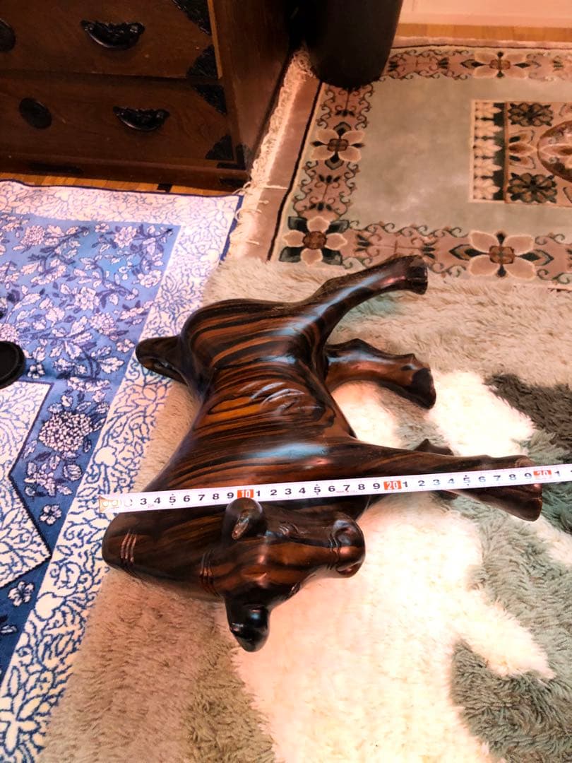 雄牛像 木製 置物 約33cm 約5.7kg