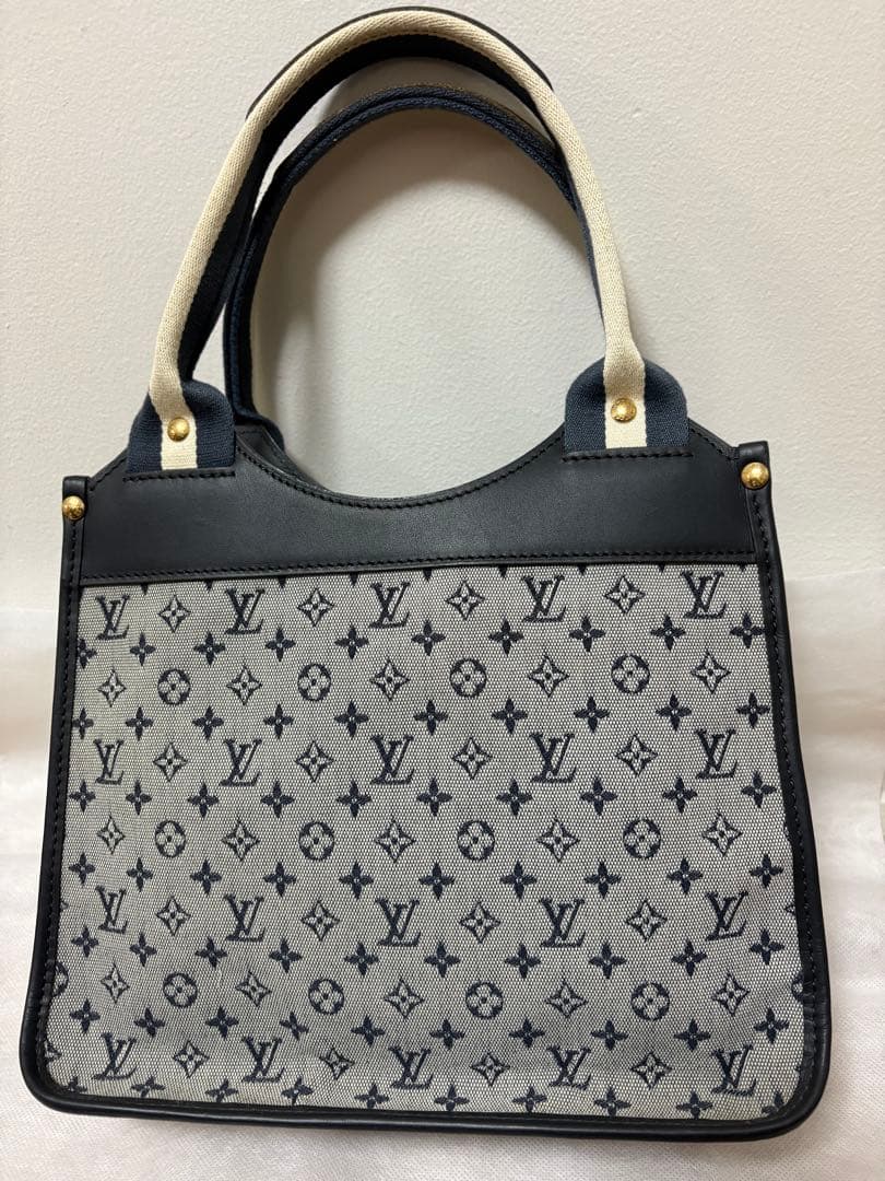 ルイヴィトン　モノグラム　サックキャトリーン