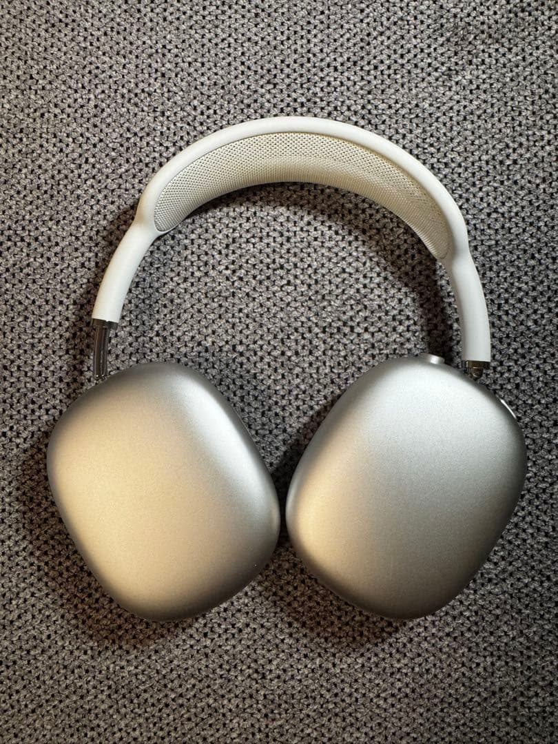 AirPods Max 第1世代