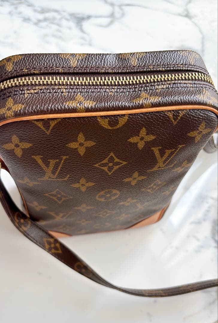 【極美品】ルイヴィトン アマゾン モノグラム ショルダーバッグ クロスボディー