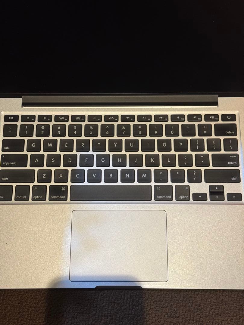 MacBook本体 MacBook Pro 2015 8GB/256GB