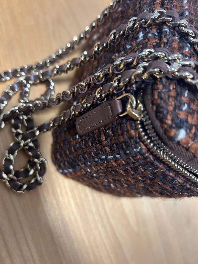 シャネル　チェーンクラッチ　バニティ