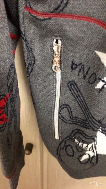 MARK＆lona ニット。送料なしでは販売しません