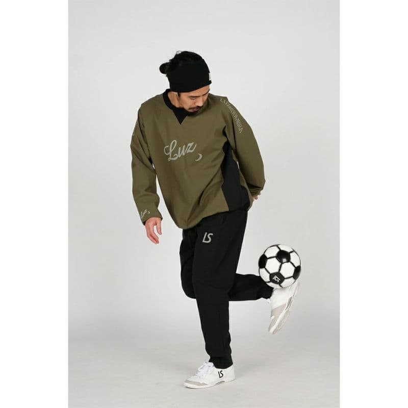 新品LUZe　ルースイソンブラ　STRETCH TAFTA 　撥水防風ジャケット