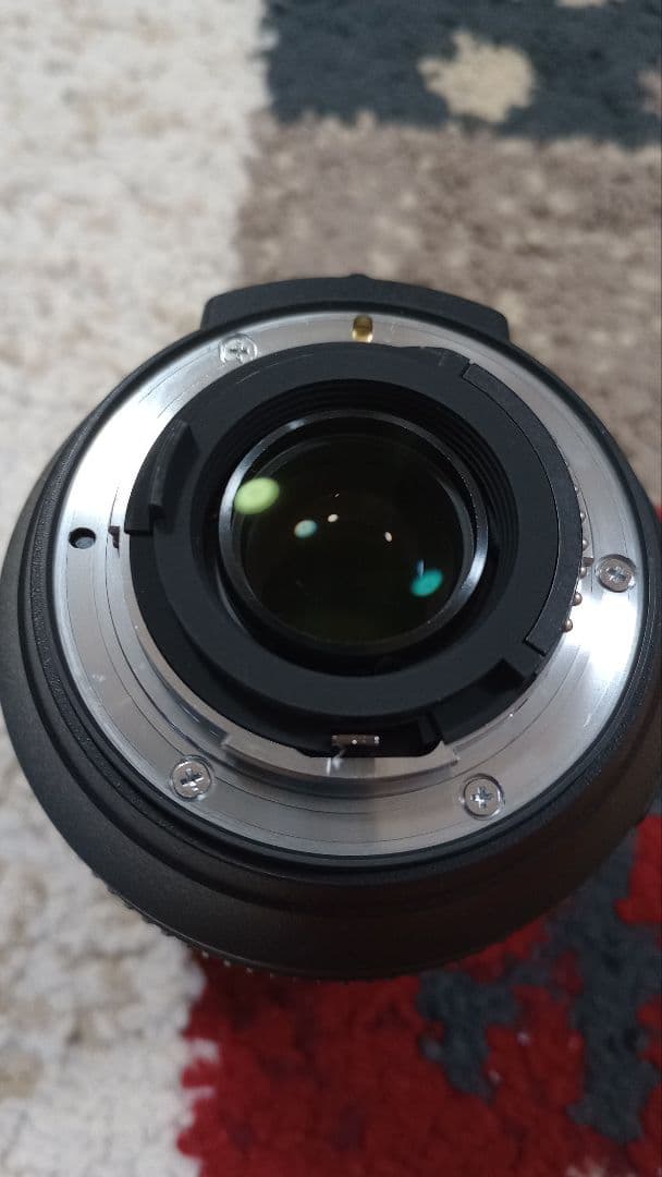 Nikon DX 18-140mm f/3.5-5.6G ED VRレンズ