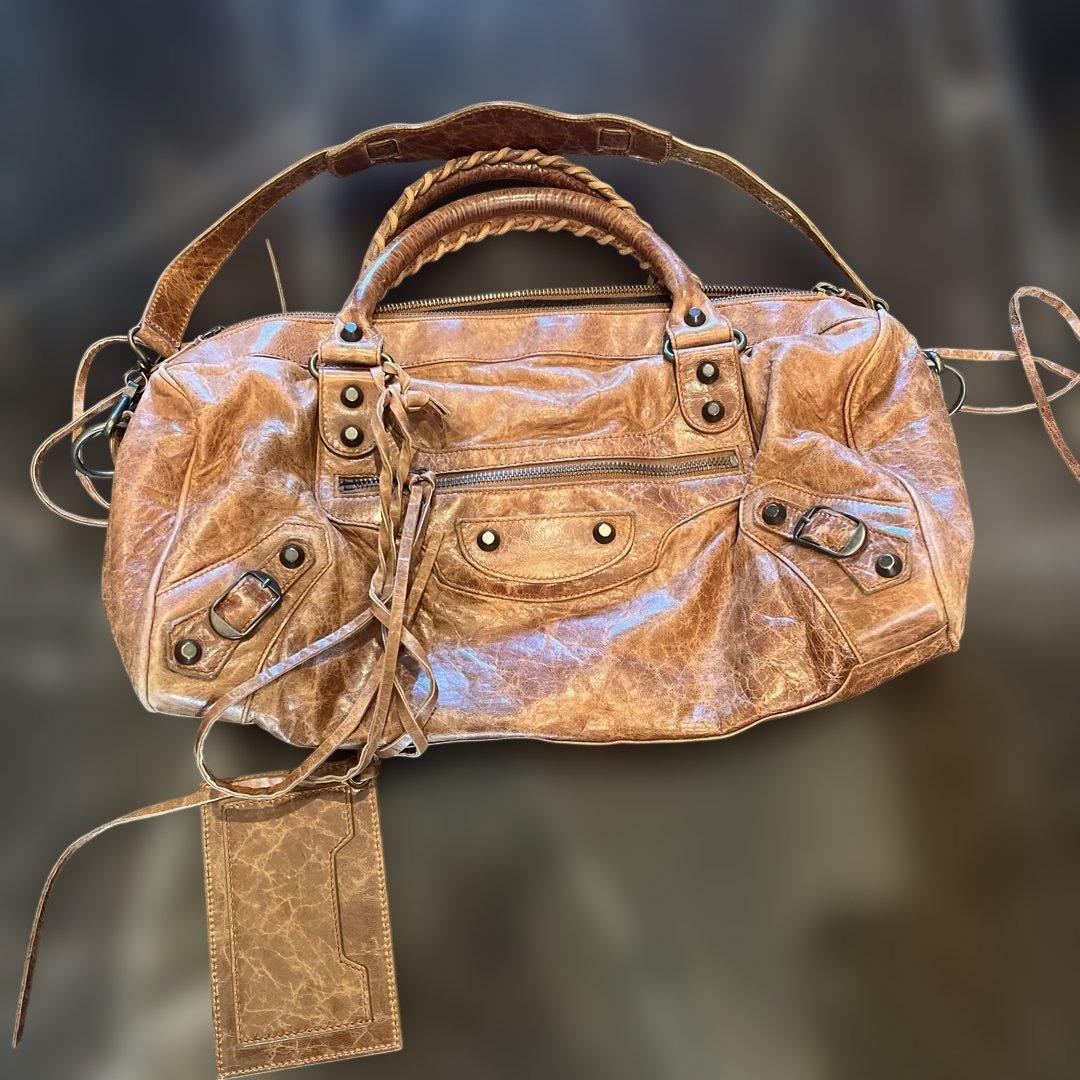 バレンシアガ （BALENCIAGA） ザ・ツィギー ボストンショルダー ハング