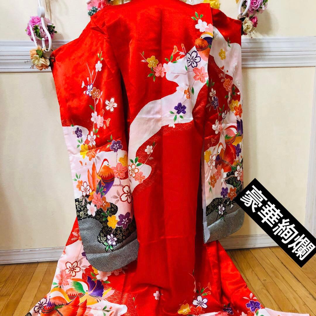 七五三7歳❣️人気赤地黒ぼかし柄❣️古典柄鴛鴦花々金彩煌びやか際立つ完全フルセット❣️