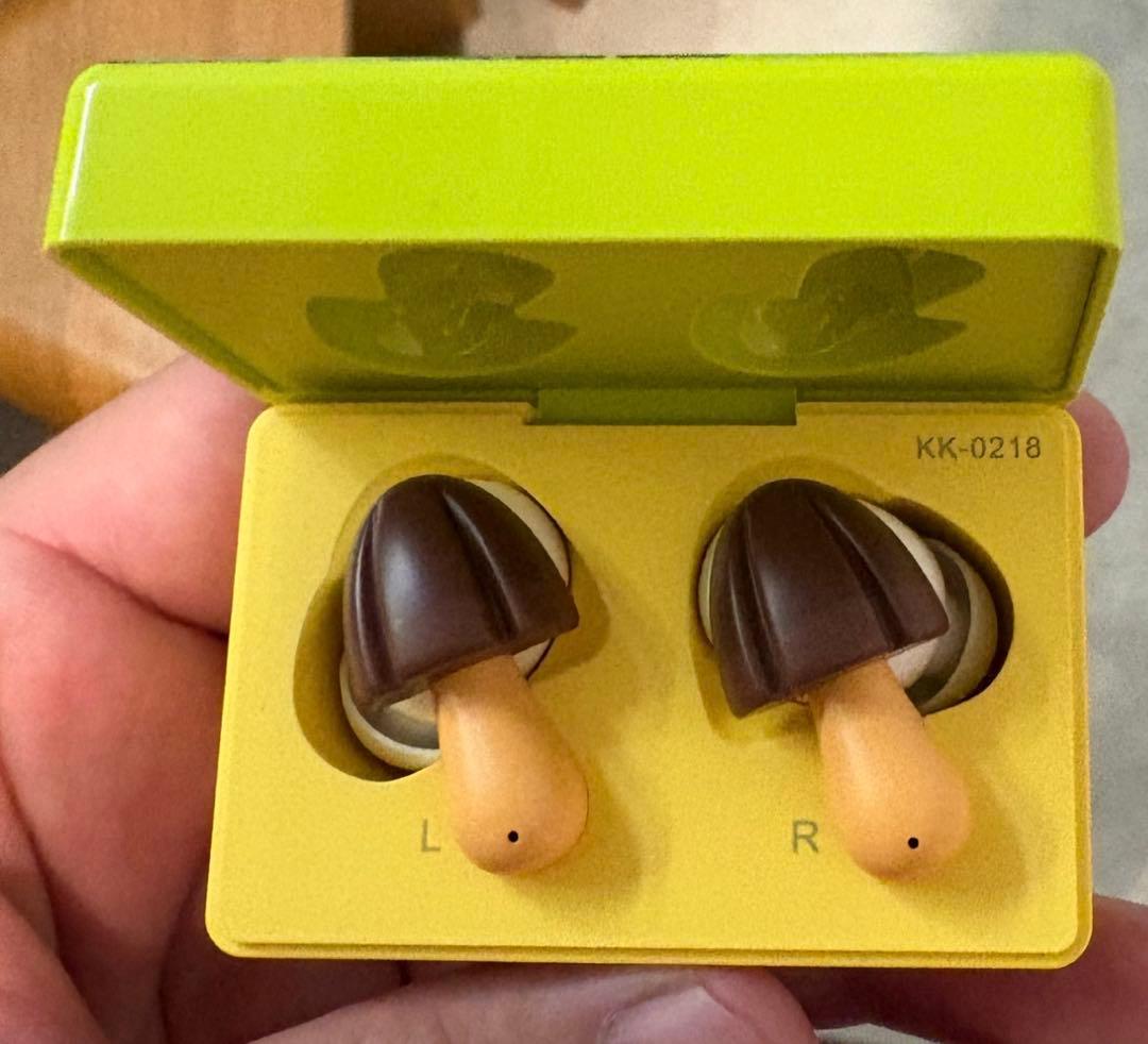 きのこの山　ワイヤレスイヤホン