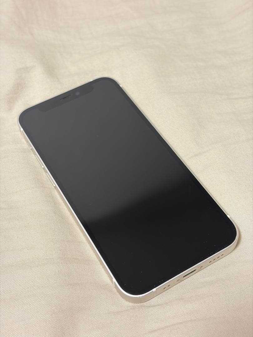 美品【打痕、擦れ少】Apple iPhone 12 mini 本体